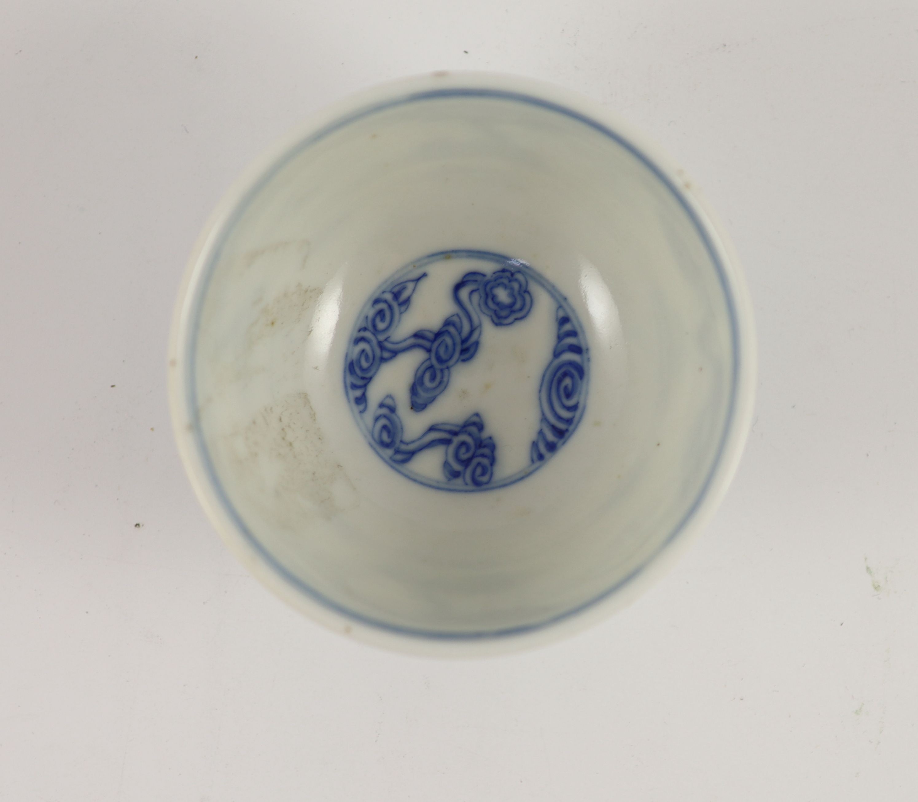 A Chinese blue and white bowl, Guangxu mark and period (1875-1908), 9.2 cm diameter